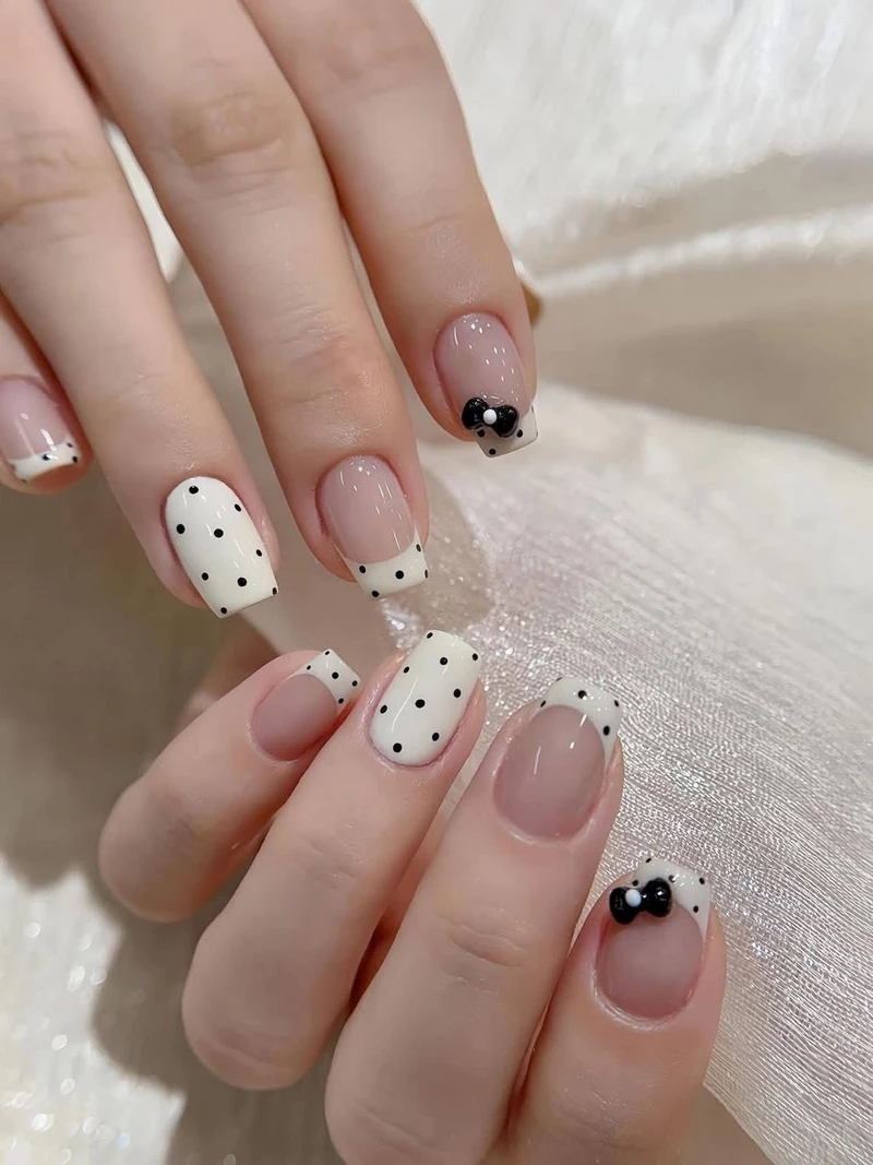 ảnh mẫu nail đơn giản 10
