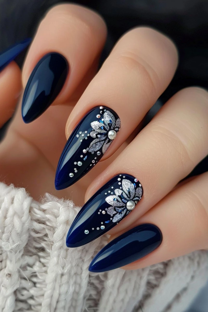 ảnh mẫu nail đơn giản 9