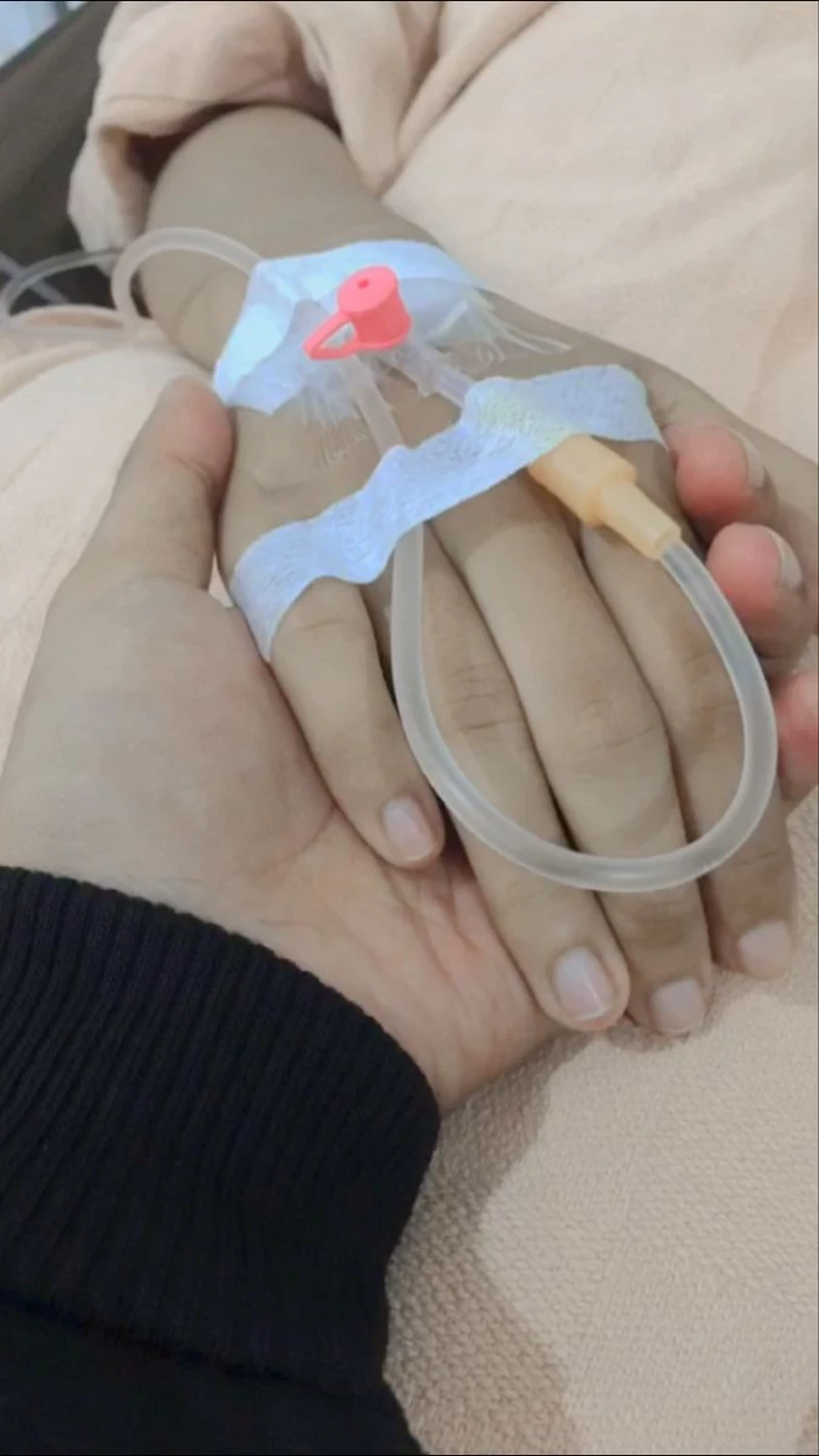 hình ảnh nằm viện 14