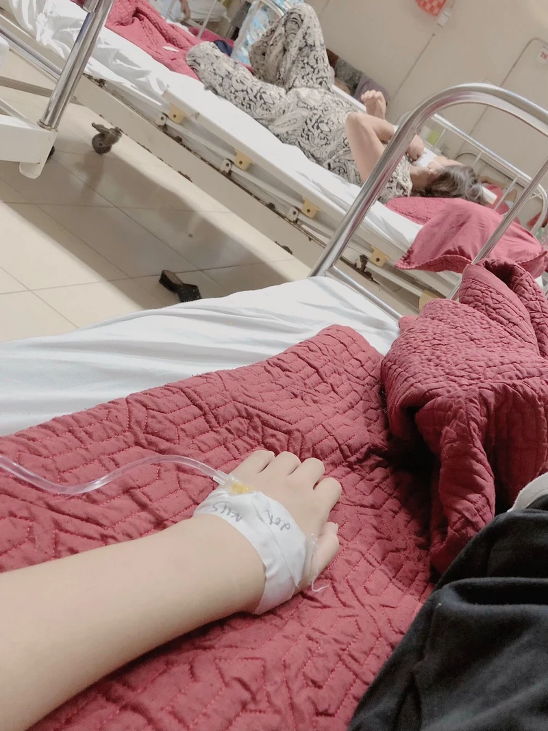 hình ảnh nằm viện 16
