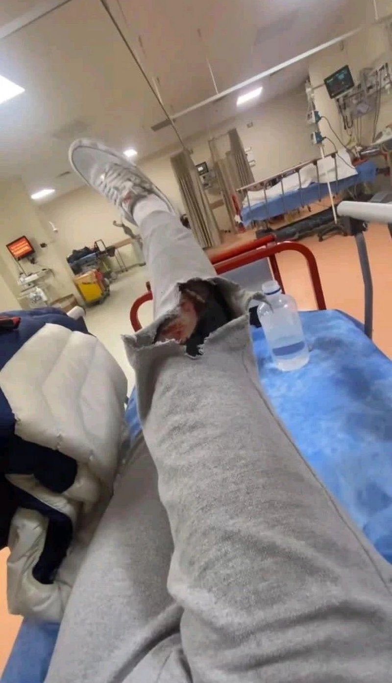 hình ảnh nằm viện 23