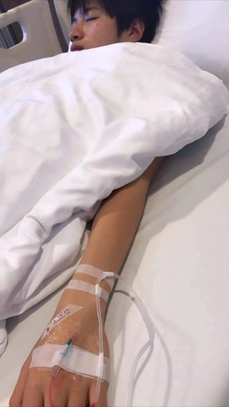 hình ảnh nằm viện 30