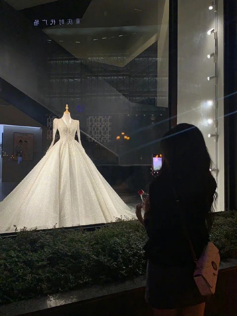 ảnh nhìn váy cưới 35