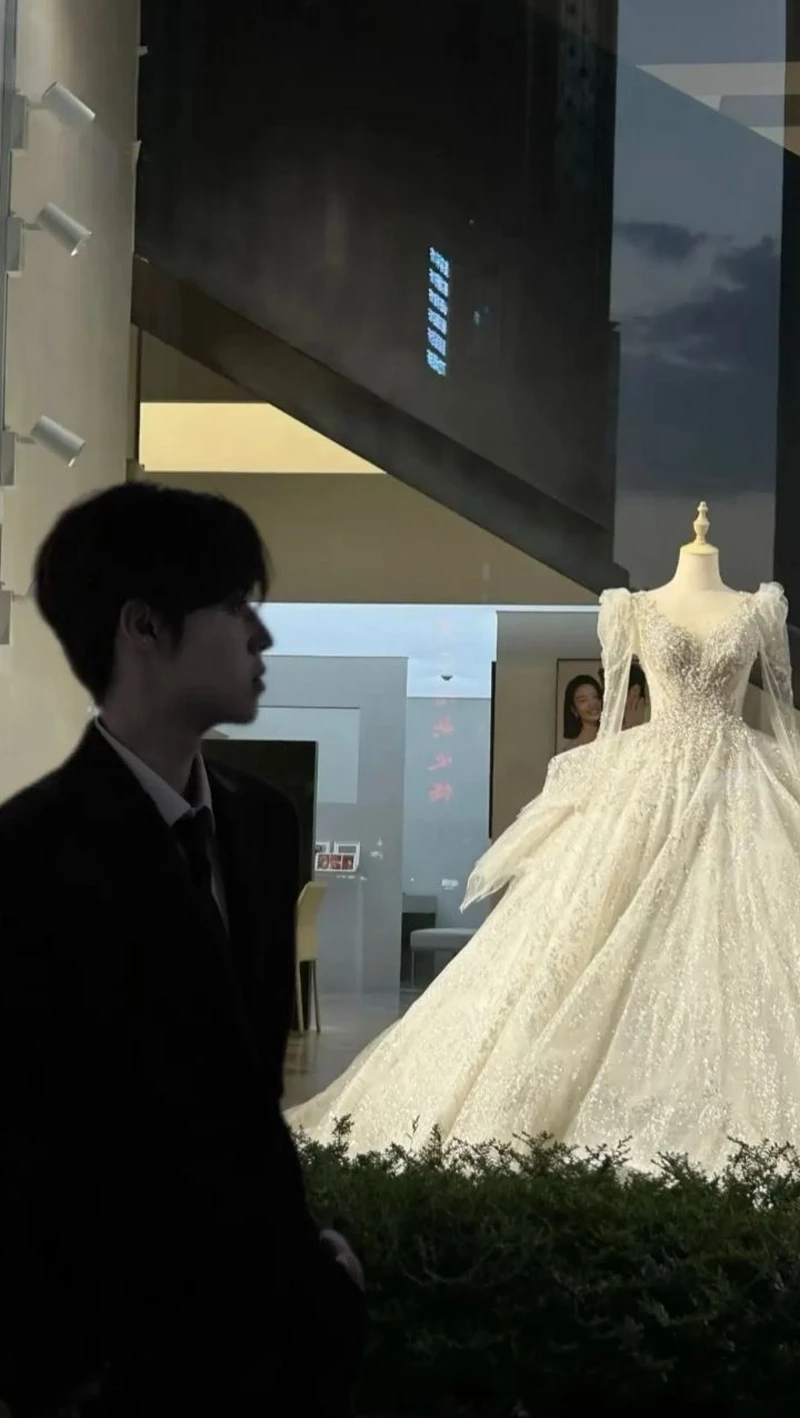 ảnh nhìn váy cưới 42