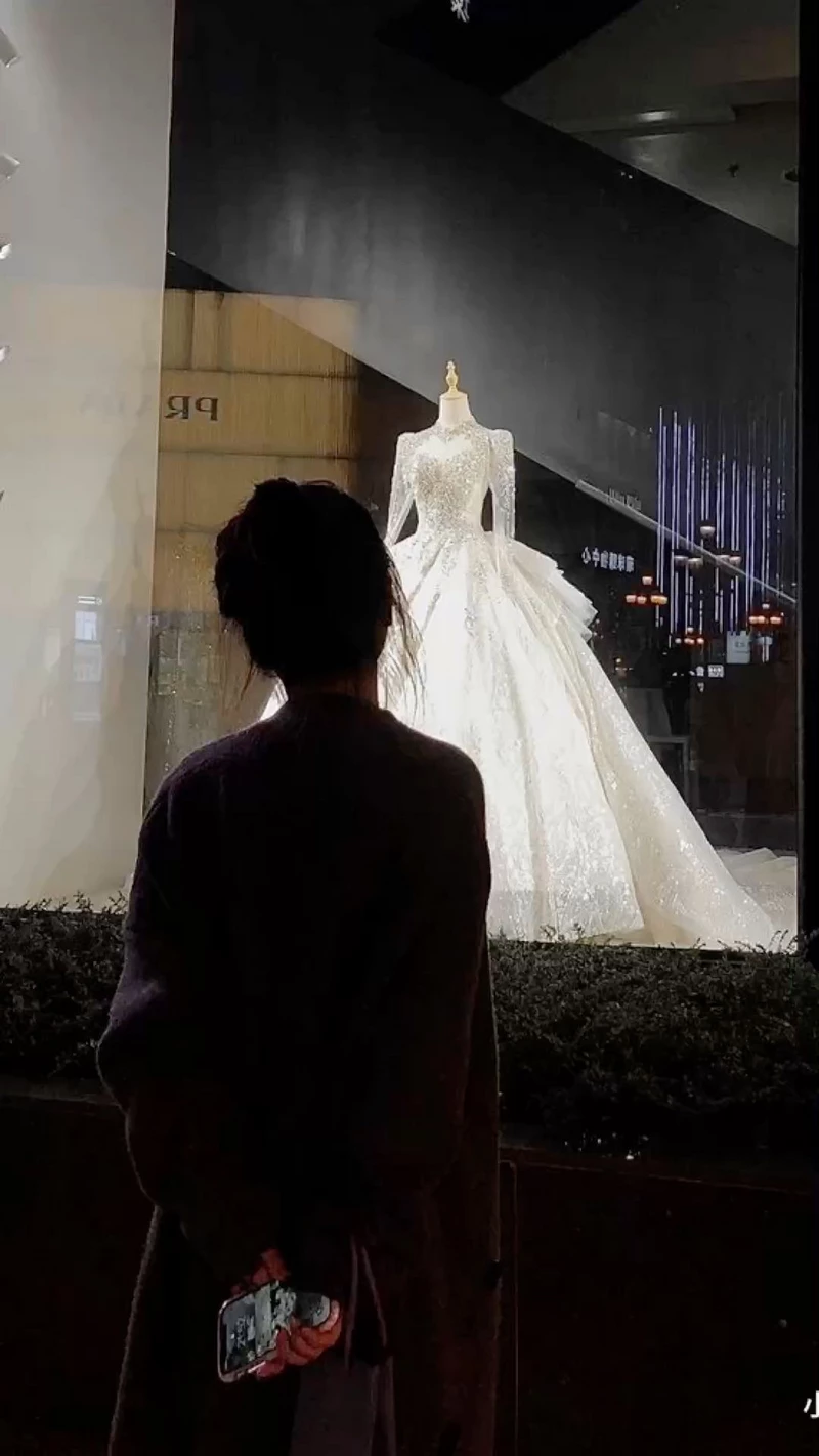 ảnh nhìn váy cưới 45