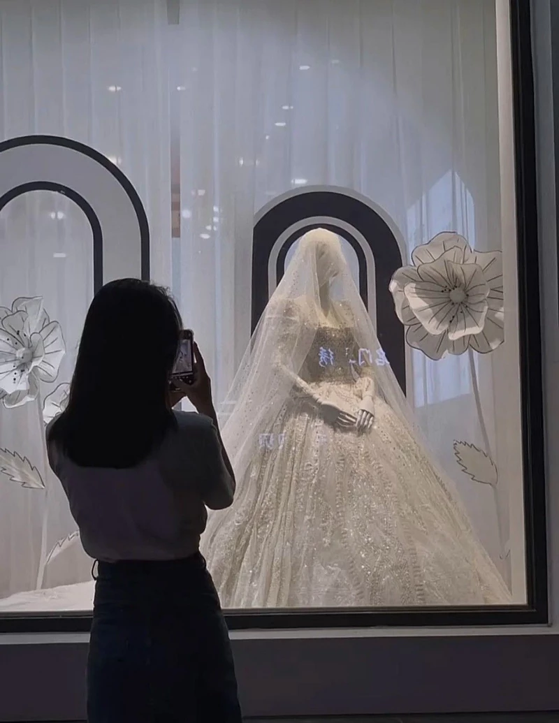 ảnh nhìn váy cưới 47