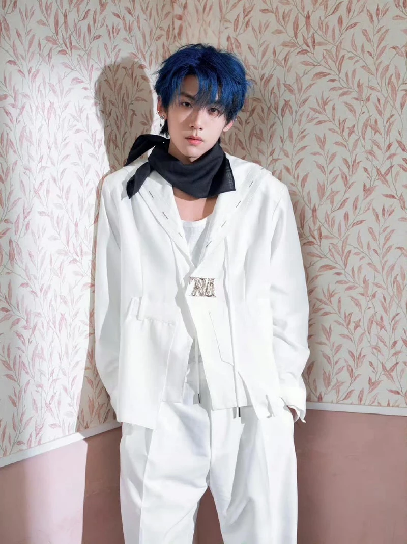 hình nền Bàng Bác Văn 10