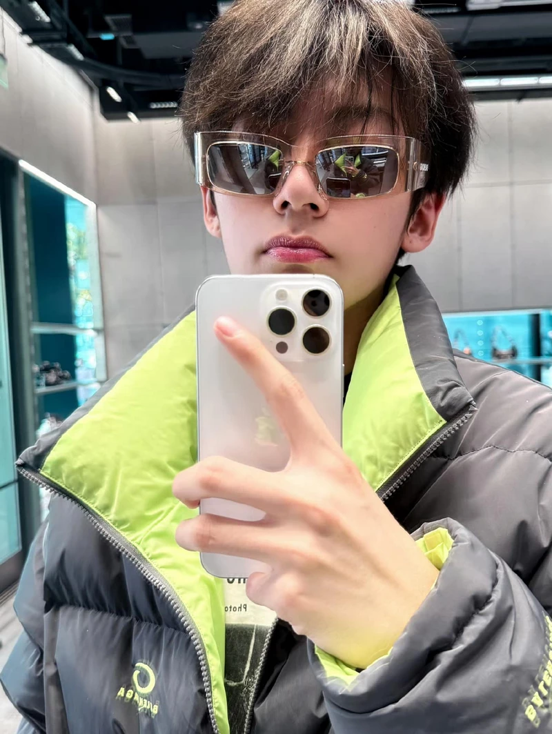 hình nền Bàng Bác Văn 3