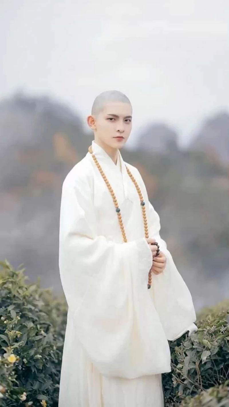 hình ảnh thầy tu 16