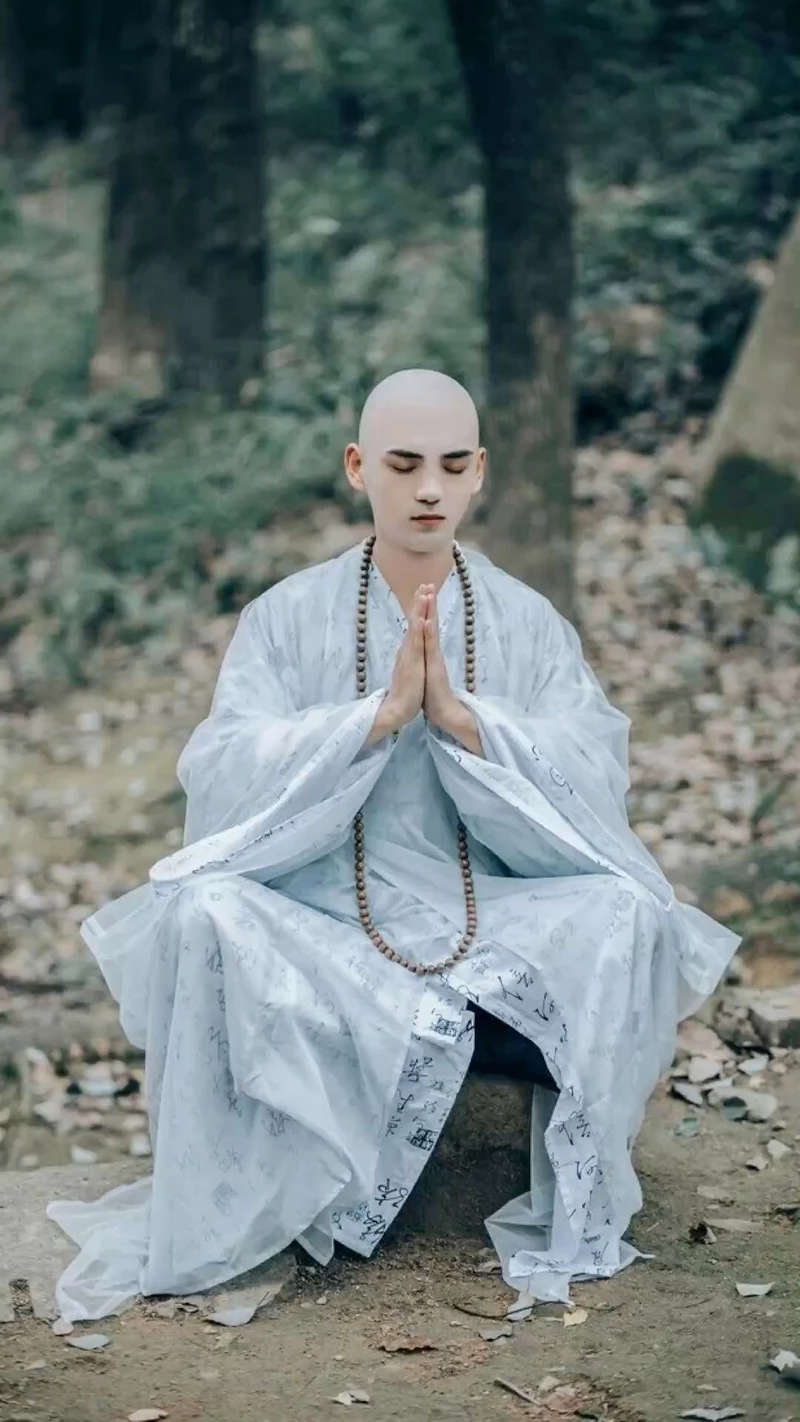 hình ảnh thầy tu 30