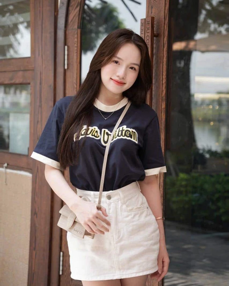 ảnh thị nhung 11