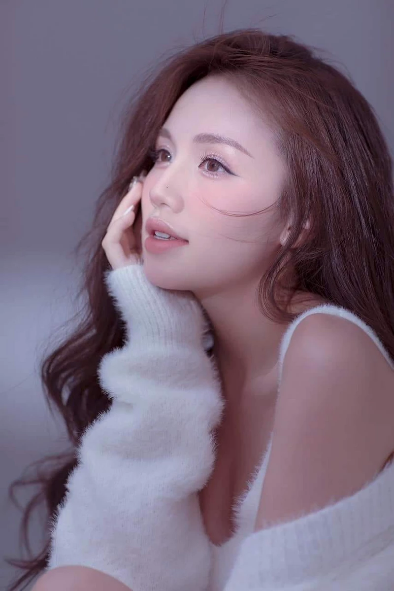 ảnh thị nhung 21