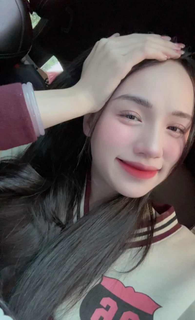 ảnh thị nhung 27