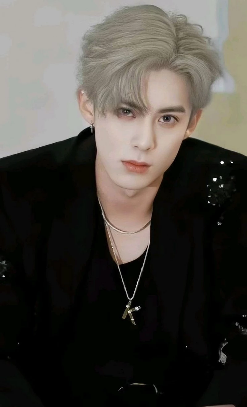 hình nền Vương Hạc Đệ 10