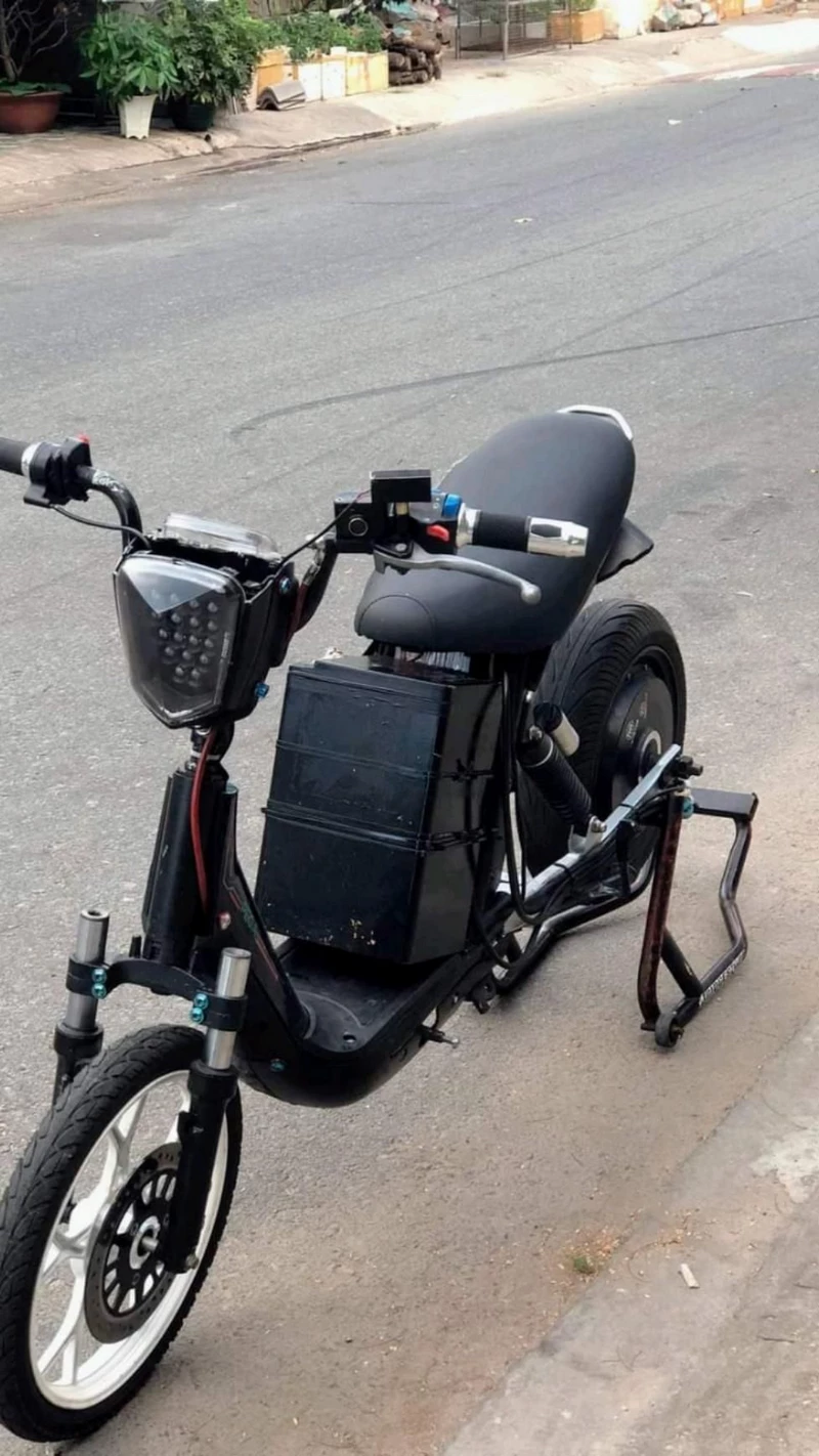 ảnh xe điện độ 13