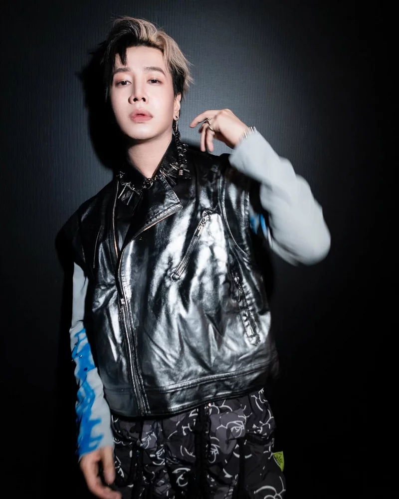 hình nền Lou Hoàng 16