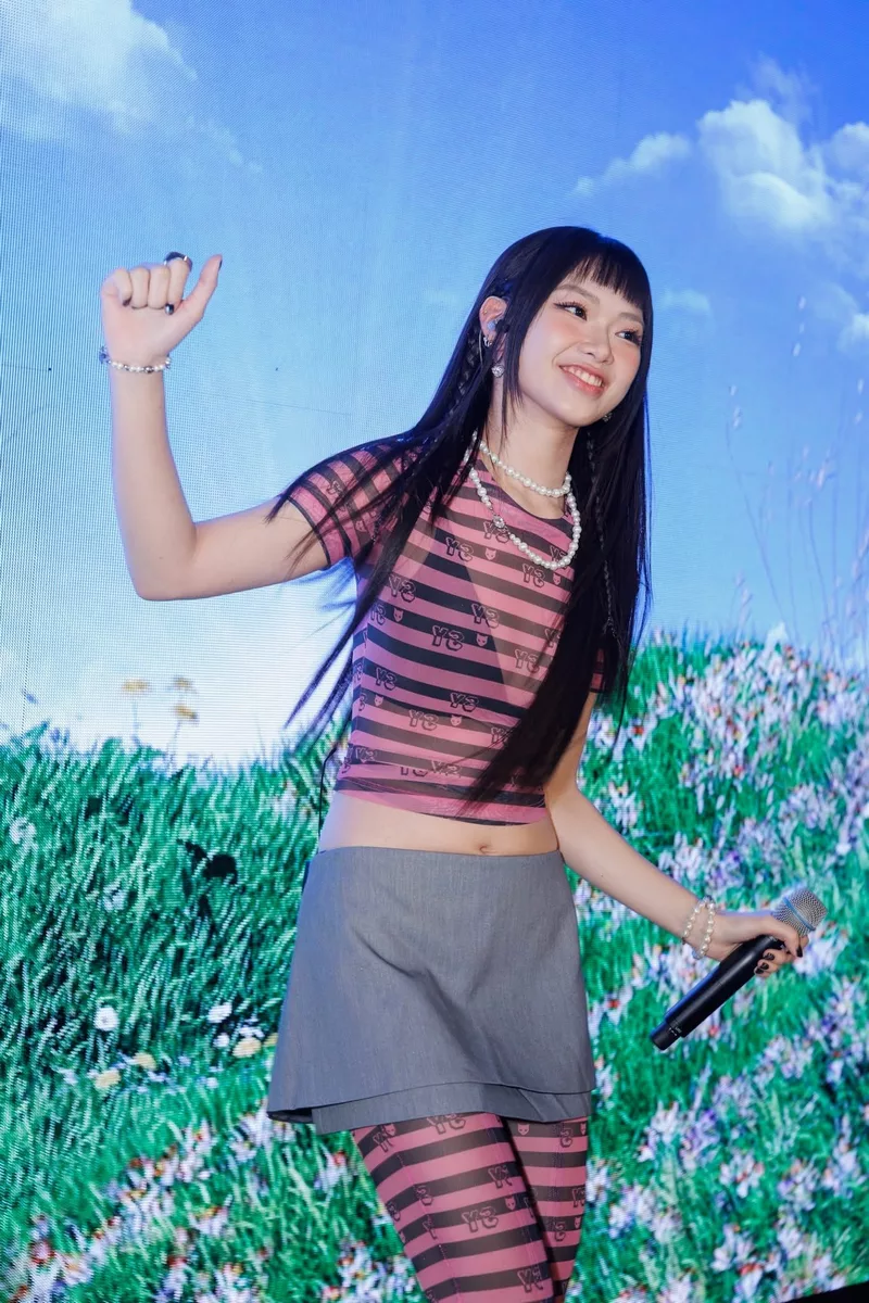 hình nền Ánh Sáng AZA 4