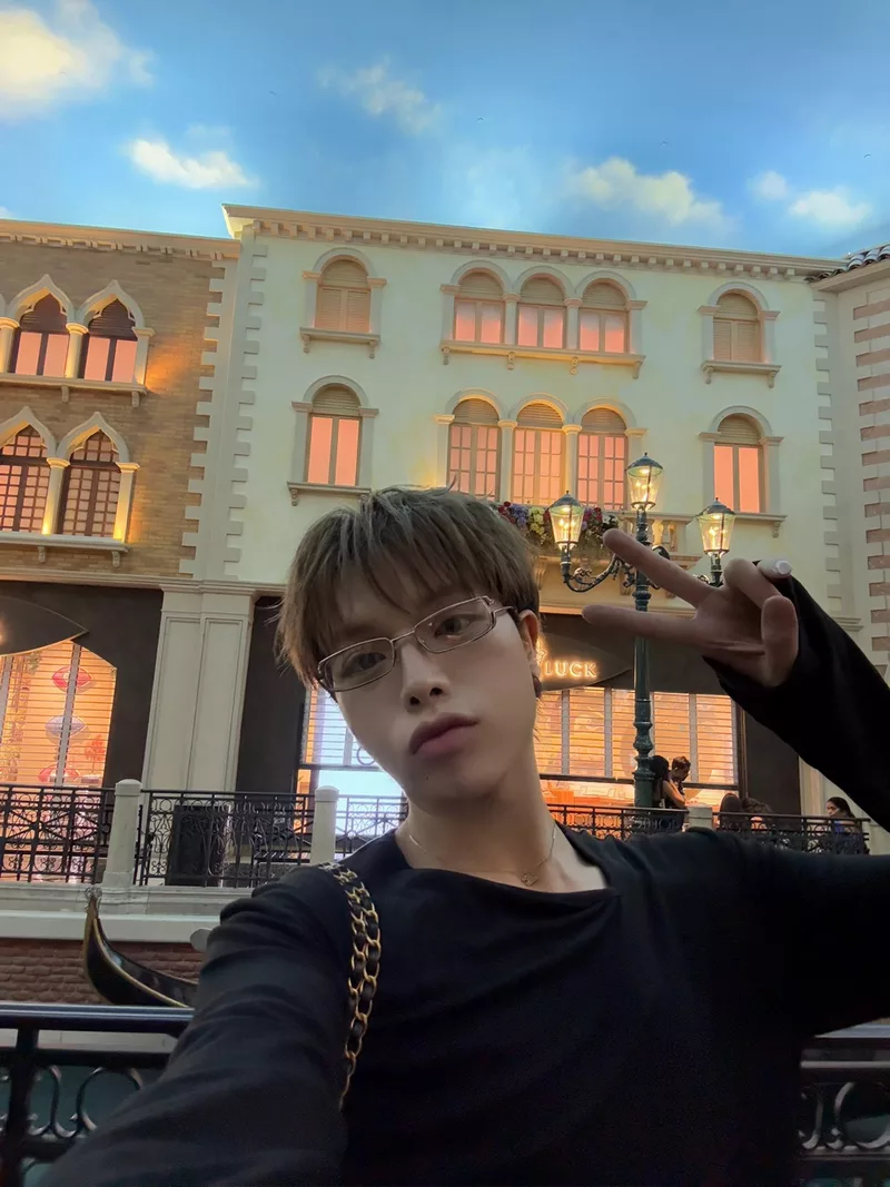 hình nền Đức Phúc 12