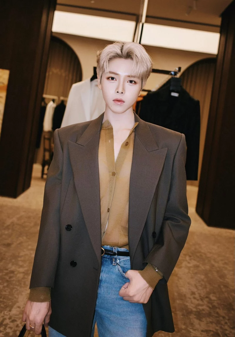 hình nền Đức Phúc 6