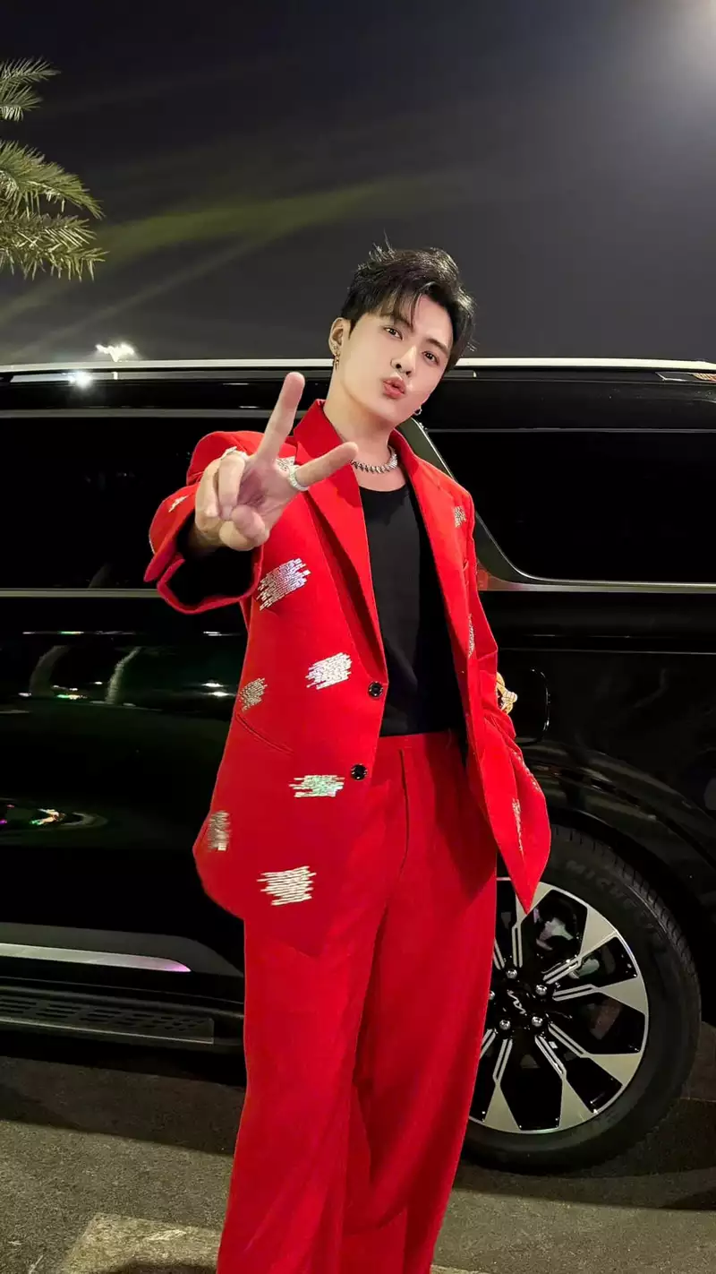 hình nền Gin Tuấn Kiệt 2