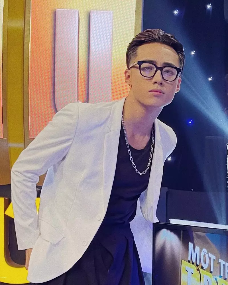 hình nền Hải Đăng Doo 2