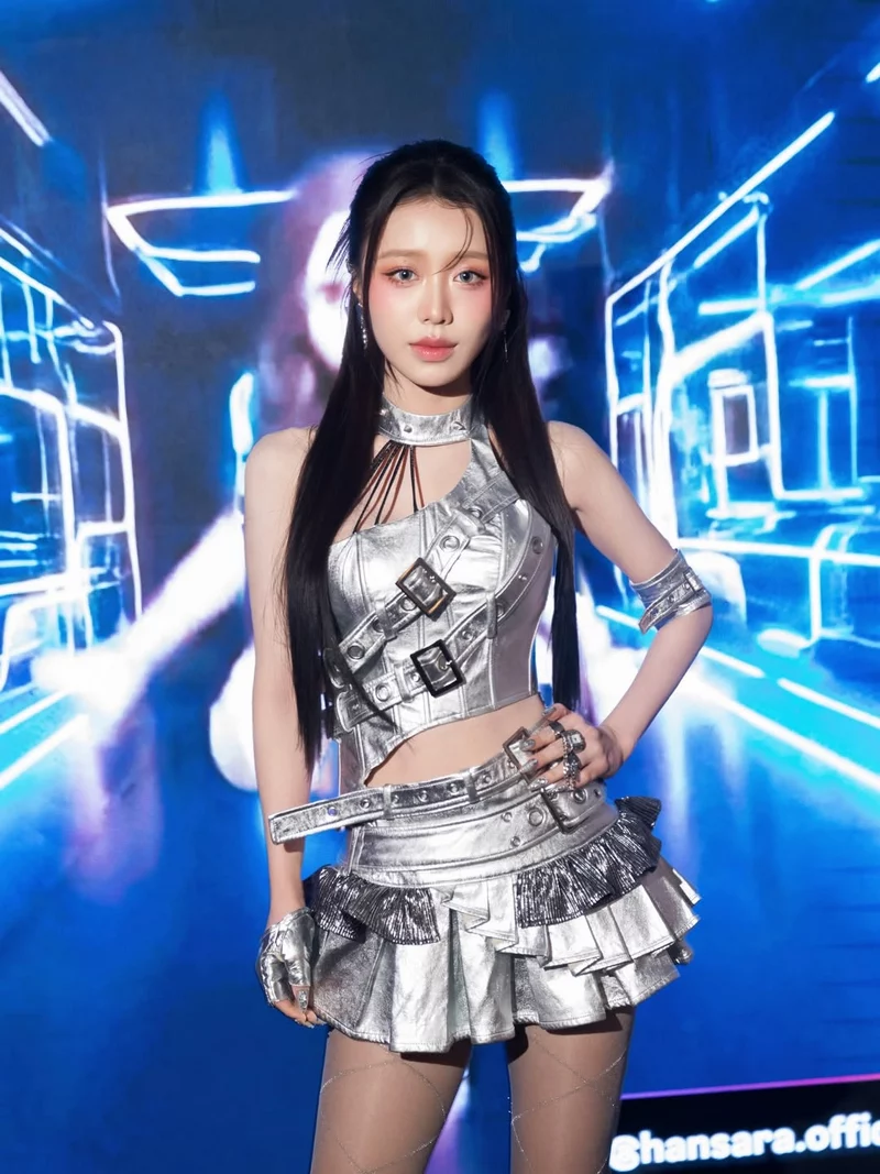 hình nền Han Sara 15