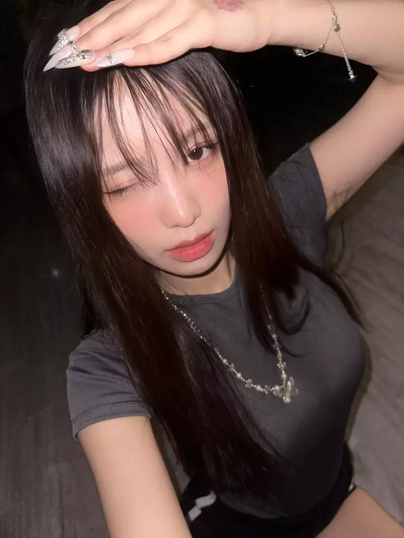 hình nền Han Sara 30