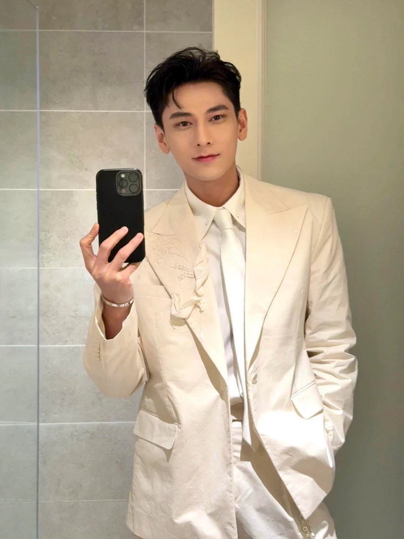 hình nền Isaac 18