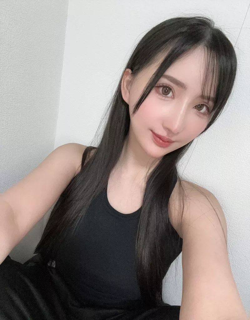 Hình ảnh Karen Yuzuriha chất lượng 4K siêu nét