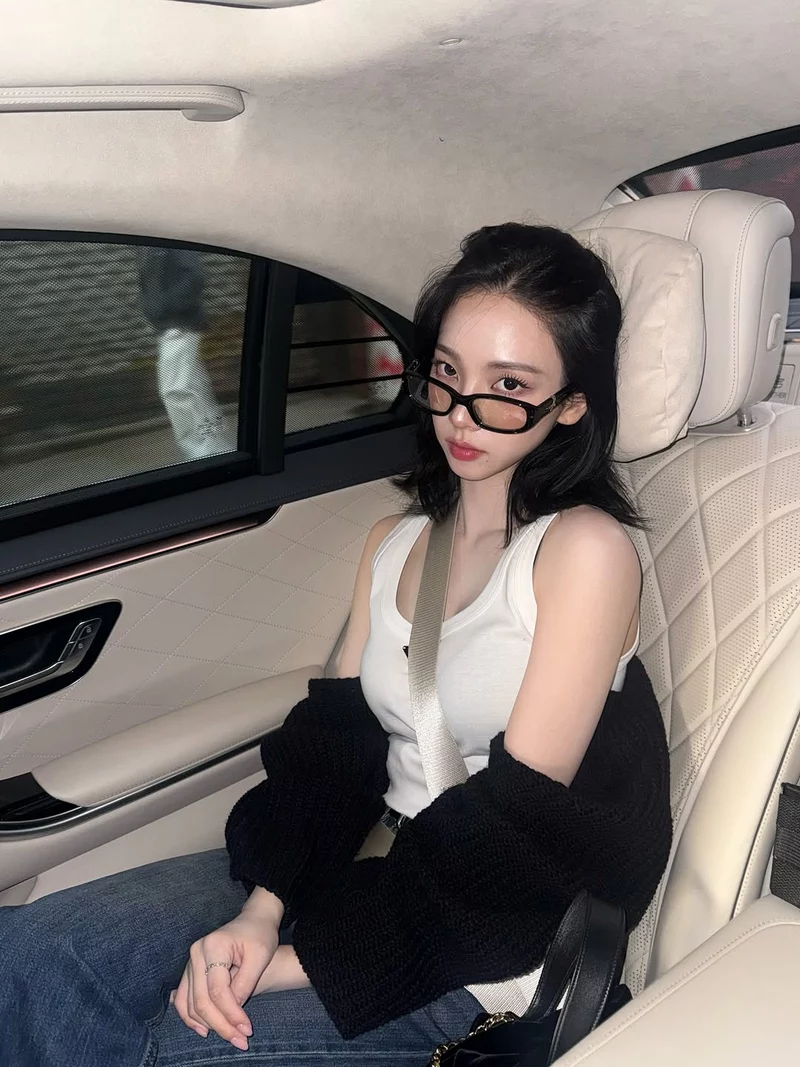 hình ảnh Karina aespa 11