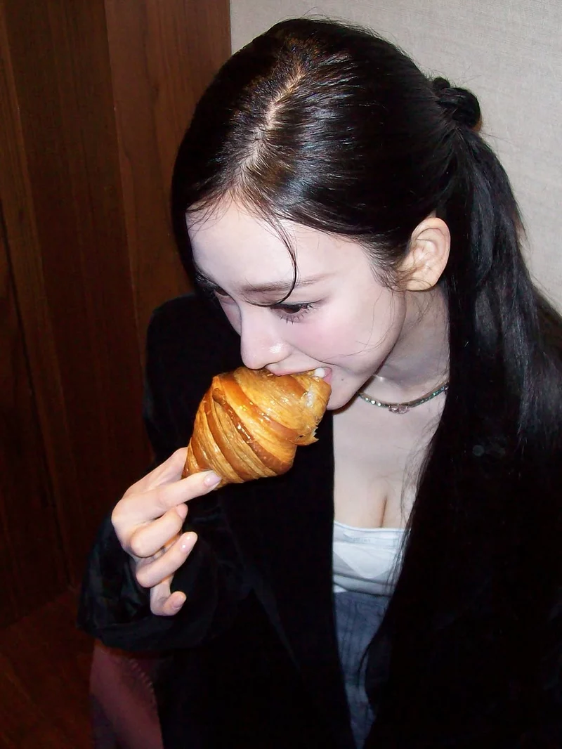 hình ảnh Karina aespa 12