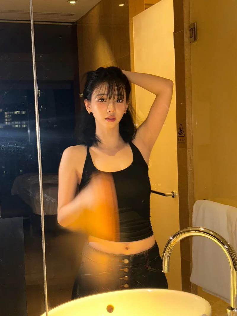 hình ảnh Karina aespa 13