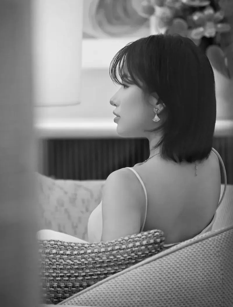 hình nền Lâm Bảo Ngọc 24