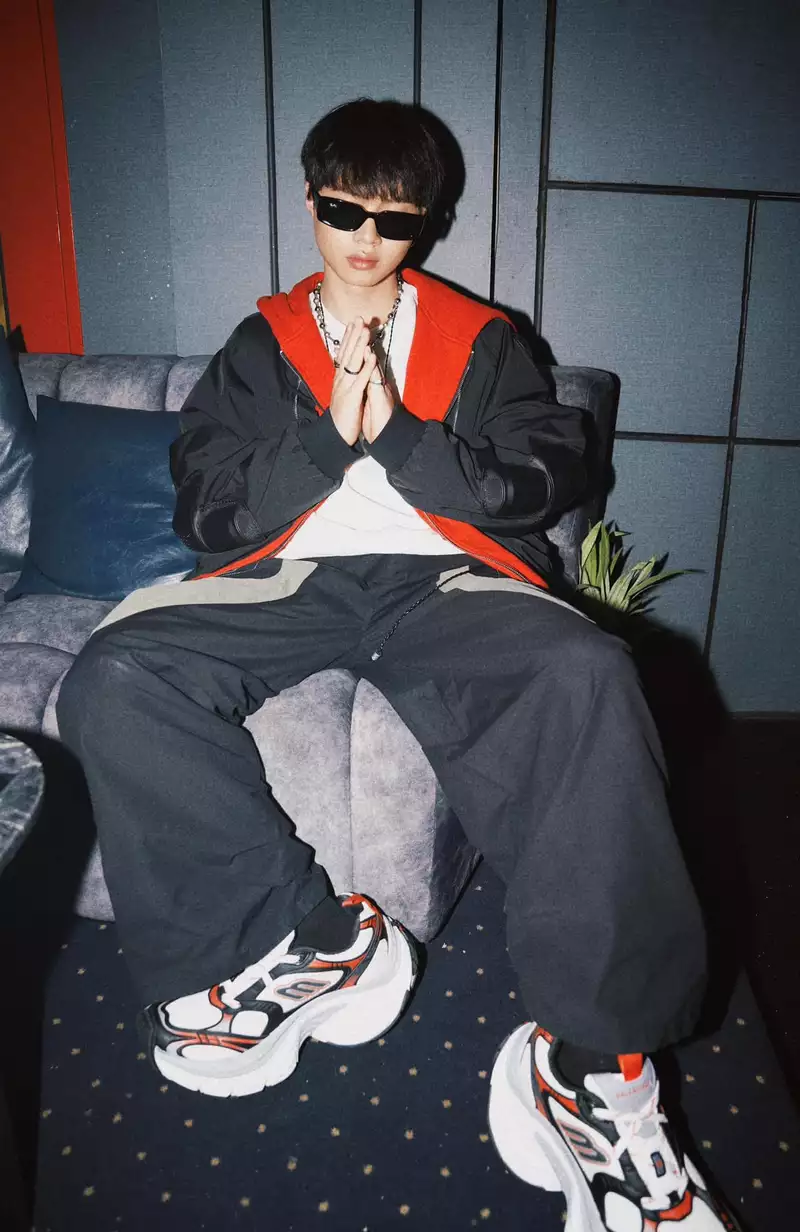 hình nền Low G 10