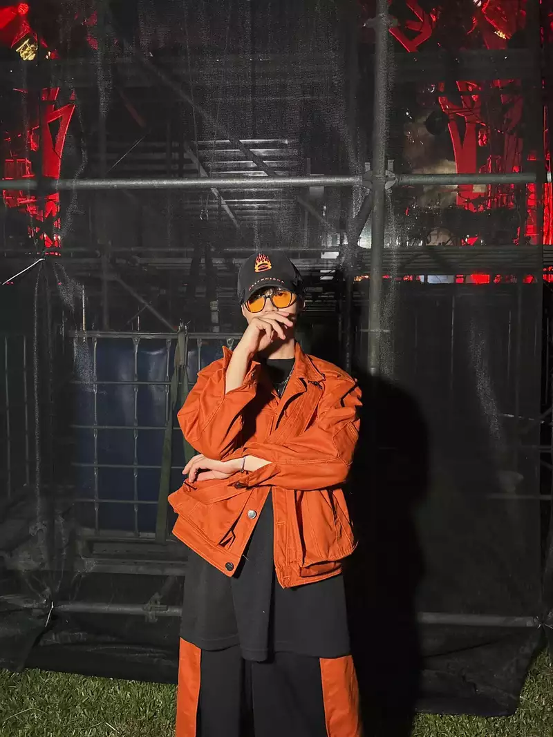 hình nền Low G 11