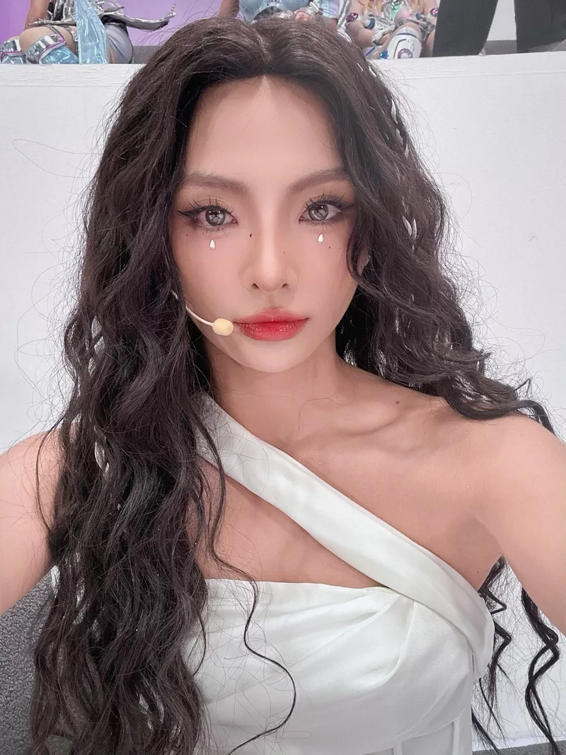 hình nền Maiquinn 11