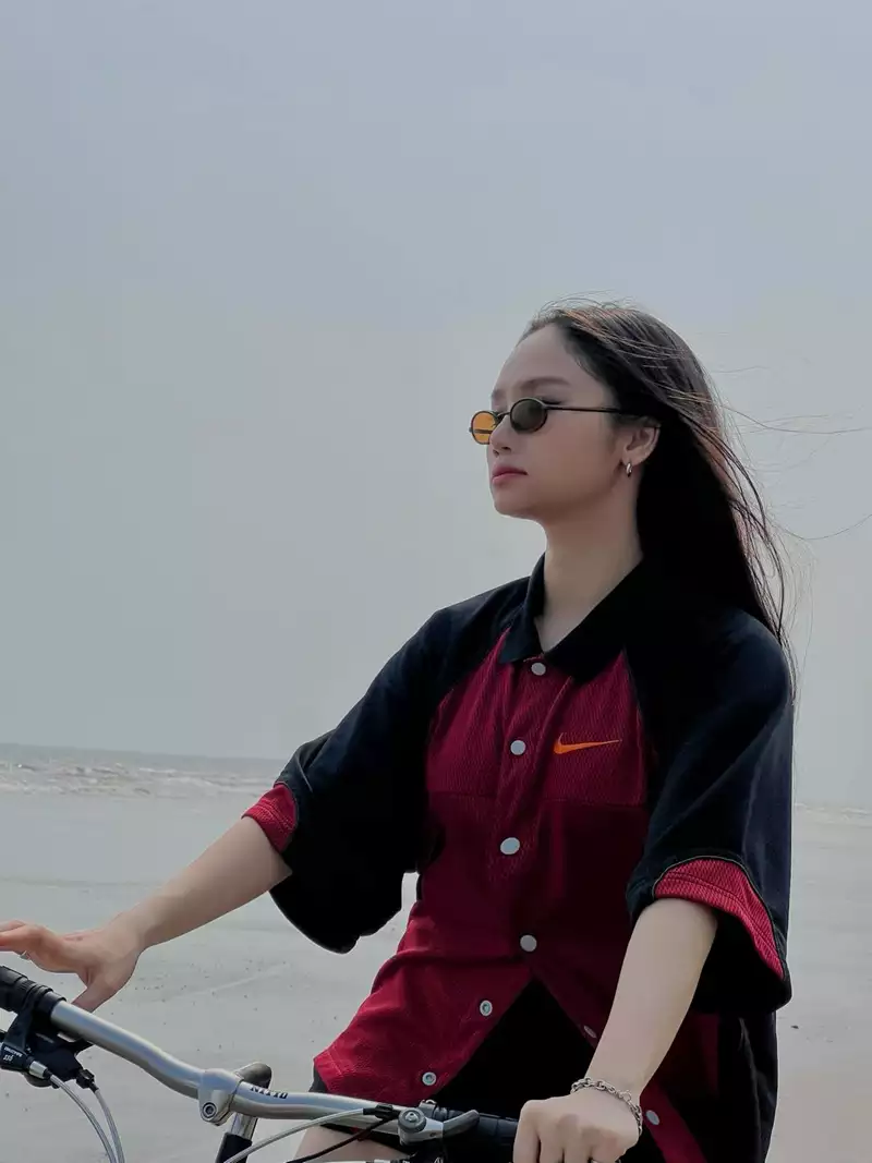 hình nền Miu Lê 12