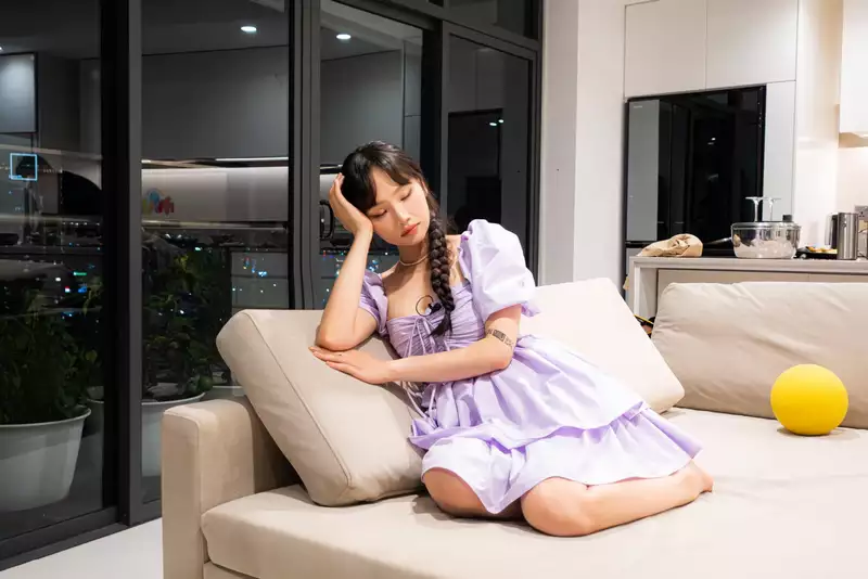 hình nền Miu Lê 15