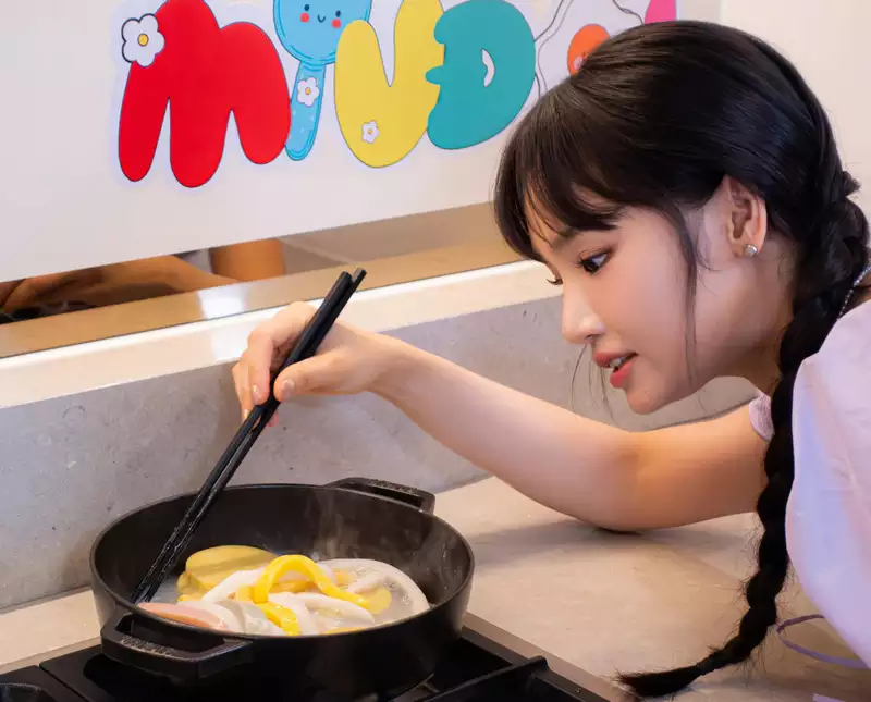 hình nền Miu Lê 16