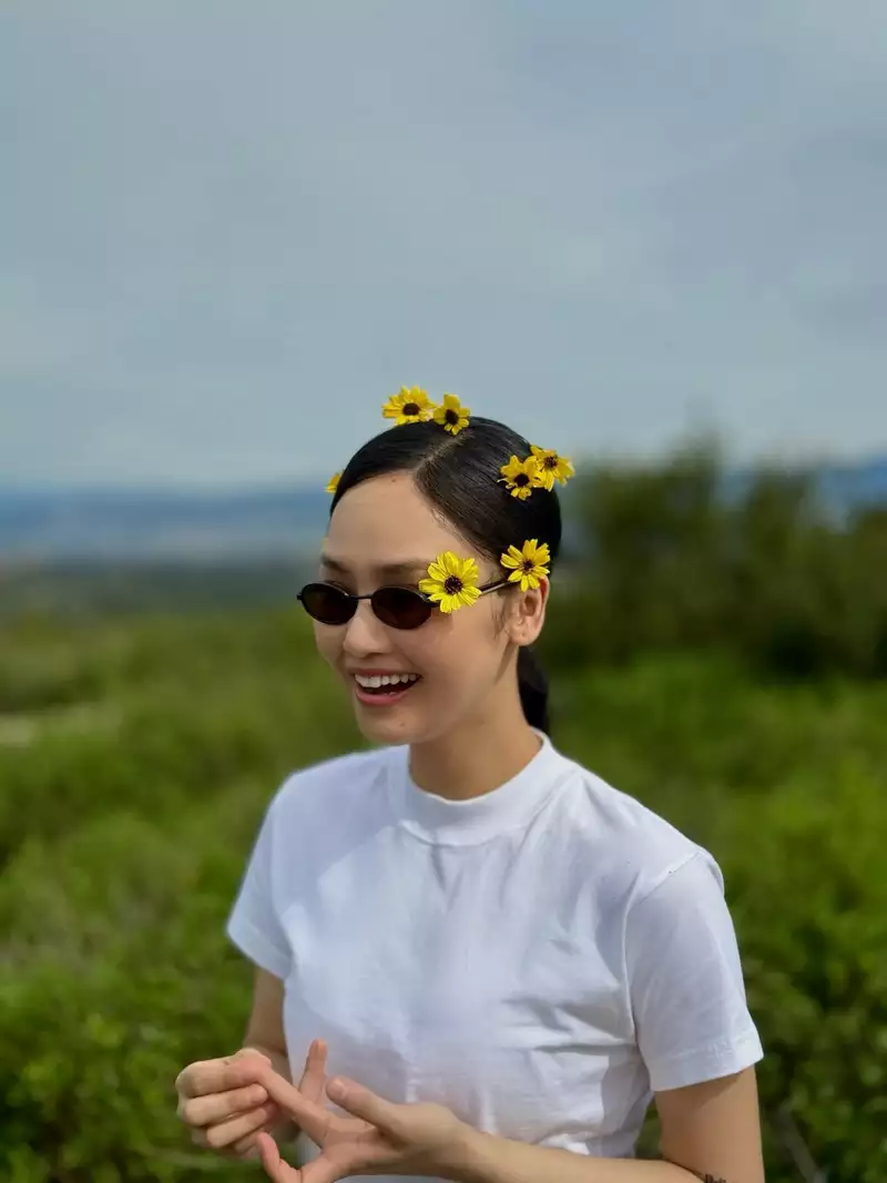 hình nền Miu Lê 5