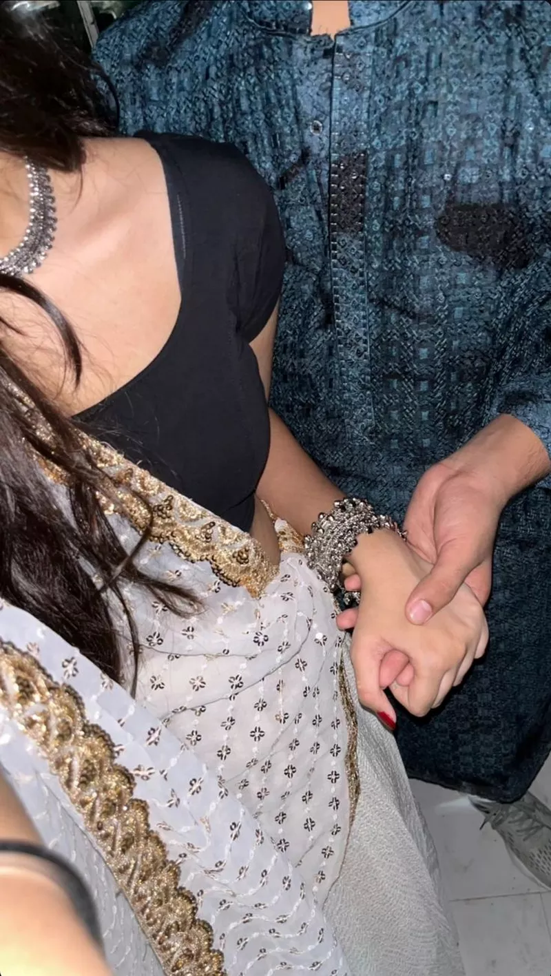 hình ảnh nắm tay người yêu 18