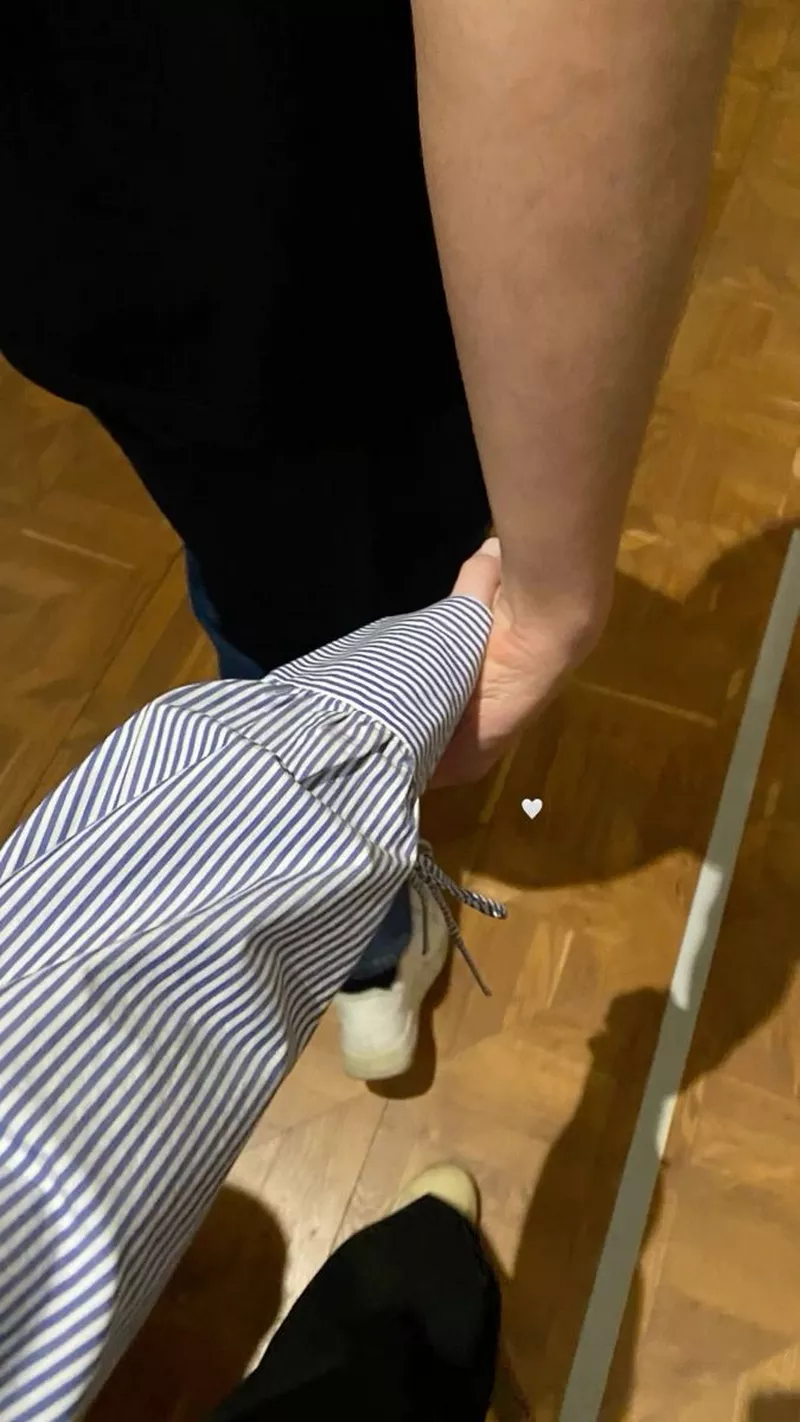 hình ảnh nắm tay người yêu 6