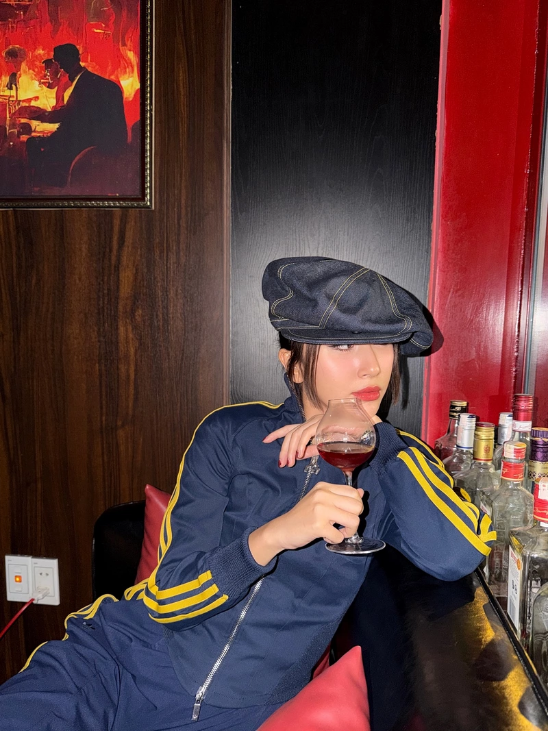 hình nền Quỳnh Anh Shyn 29