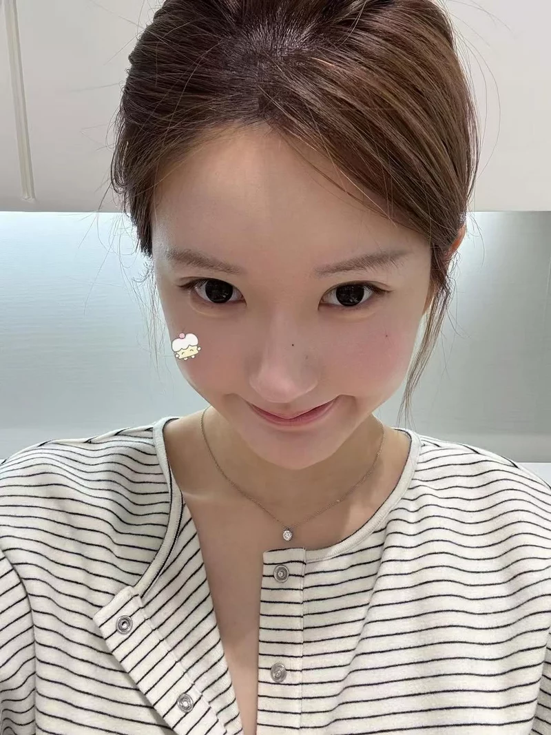 hình ảnh triệu lộ tư 1