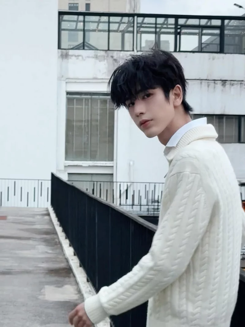 hình ảnh trương lăng hách 26