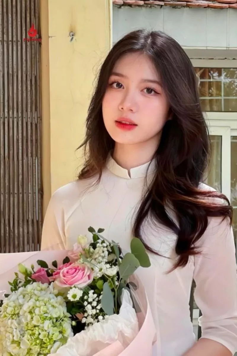 Gái xinh Việt Nam mang vẻ đẹp thuần khiết