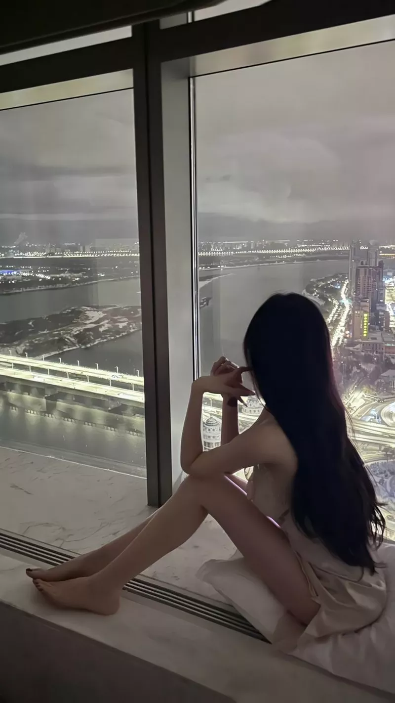 Gái xinh sexy khoe dáng chuẩn thu hút mọi ánh nhìn