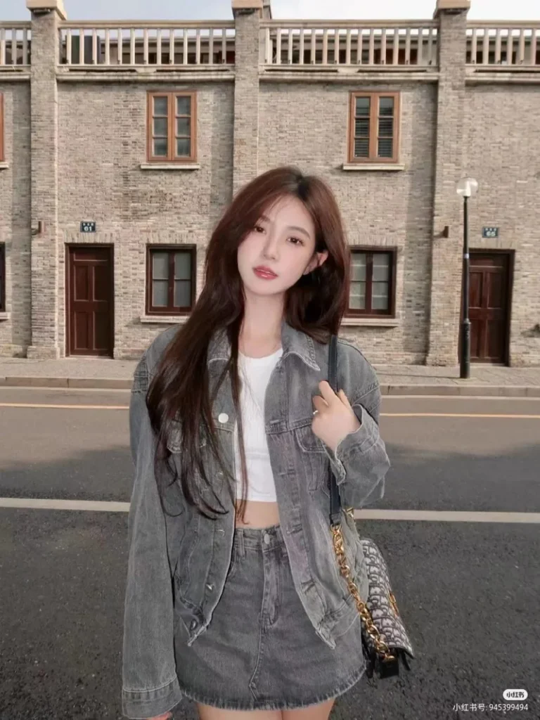 Hot girl Trung Quốc phong cách vintage cuốn hút ánh nhìn