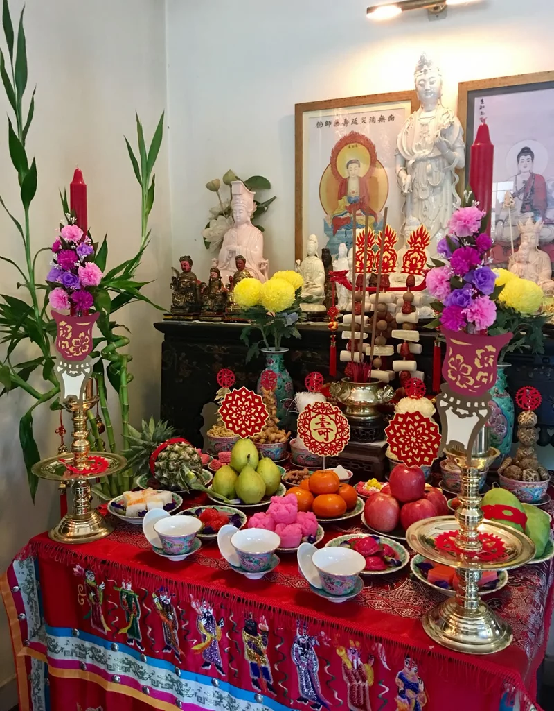 trang trí bàn thờ ngày tết 7