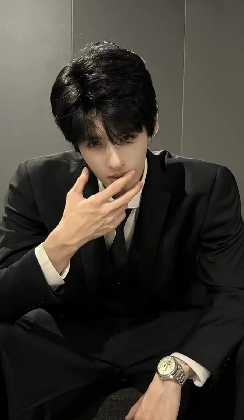 Ảnh Mạng Nam Thần Thái Lạnh Lùng